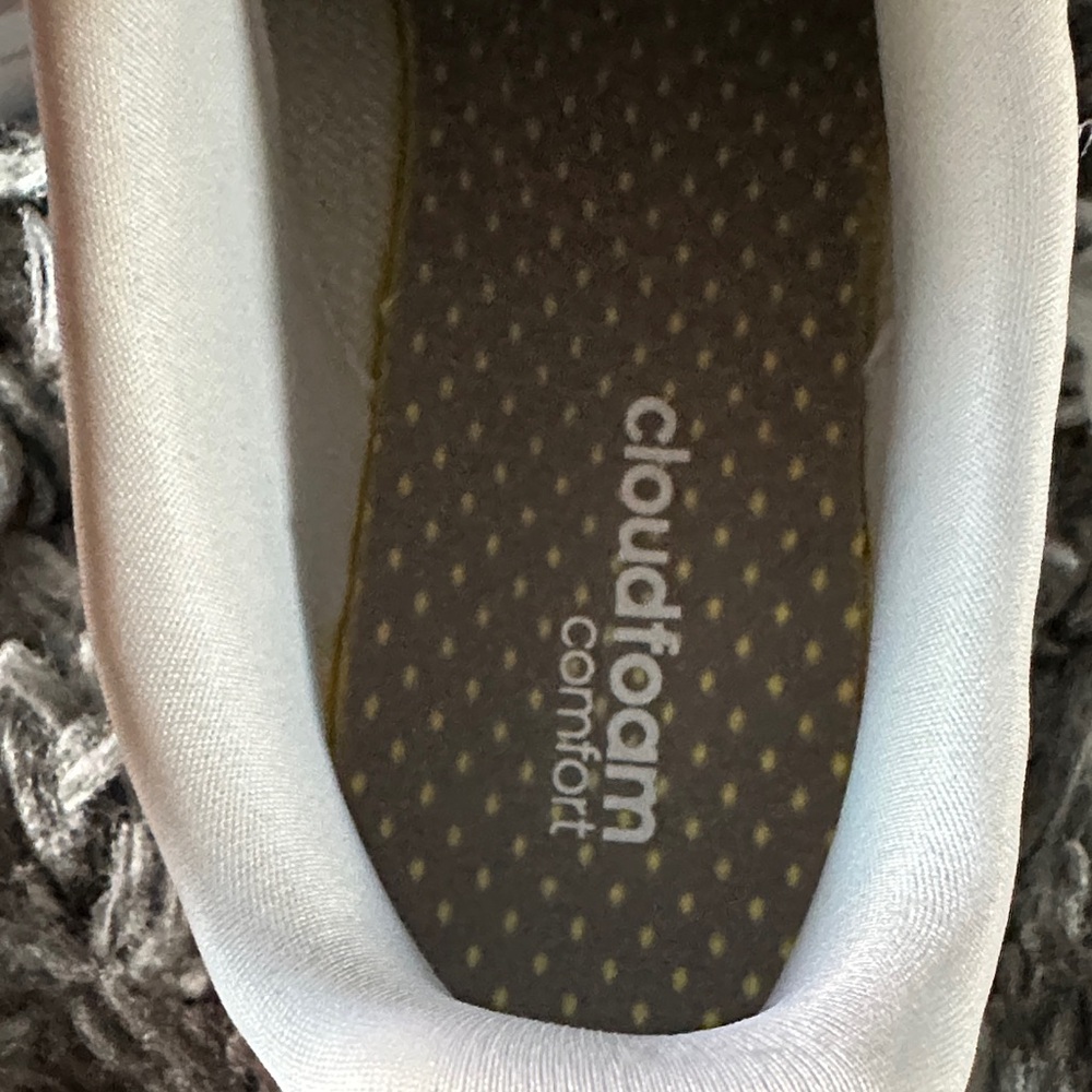 Women’s Adidas Courtpoint Base Sneakers- BRAND NEW - Picture 7 of 8